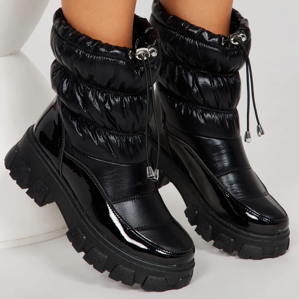 Fashion Nova Coldest Winter Booties - Black - Size 7